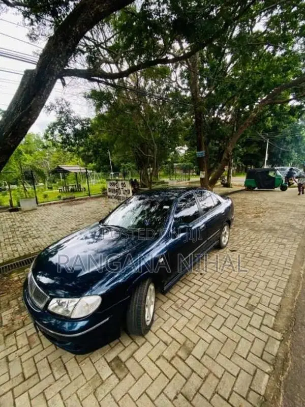 Nissan Bluebird 2001 Car (Used)