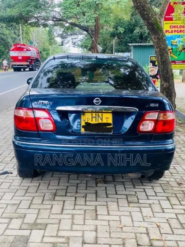Nissan Bluebird 2001 Car (Used)