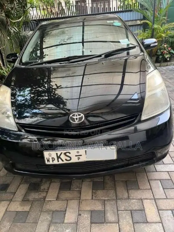 Toyota Prius 2011 Car (Used)
