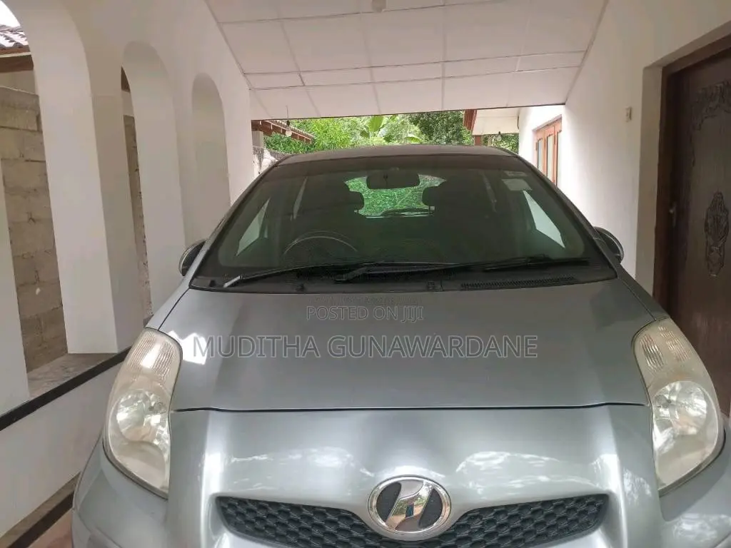 Toyota Vitz KSP90 2009 Car (Used)