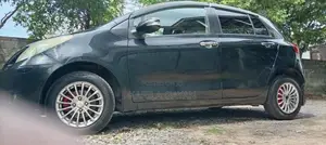 Toyota Vitz 2008 Car (Used)