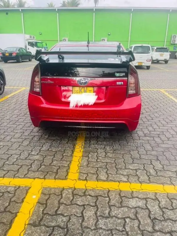 Toyota Prius S Touring 2012 Car (Used)