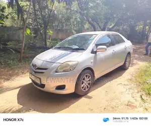 Toyota Belta 2007 Car (Used)