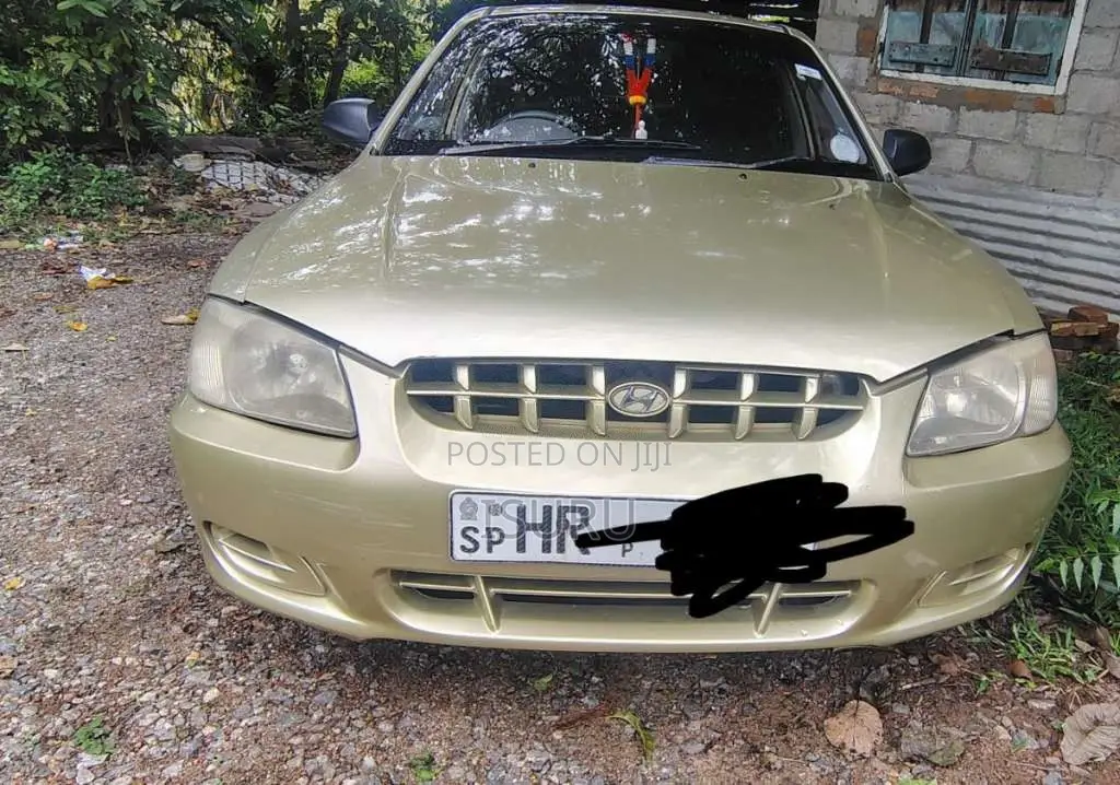 Hyundai Accent 2004 Car (Used)