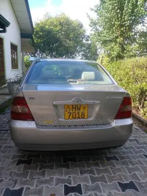 Toyota Corolla 121 2000 Car (Used)
