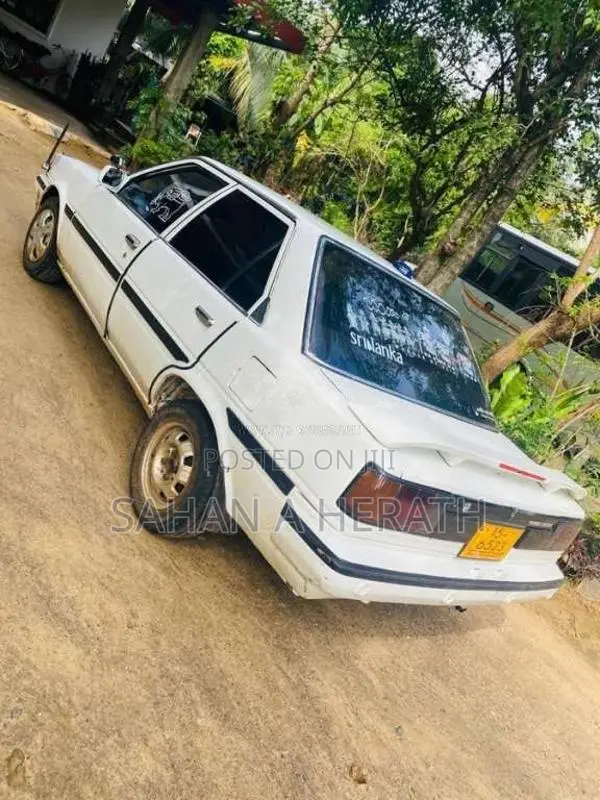 Toyota Carina 1985 Car (Used)