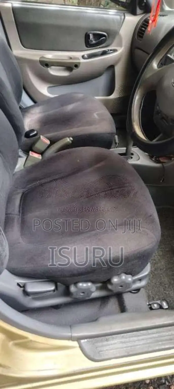 Hyundai Accent 2004 Car (Used)