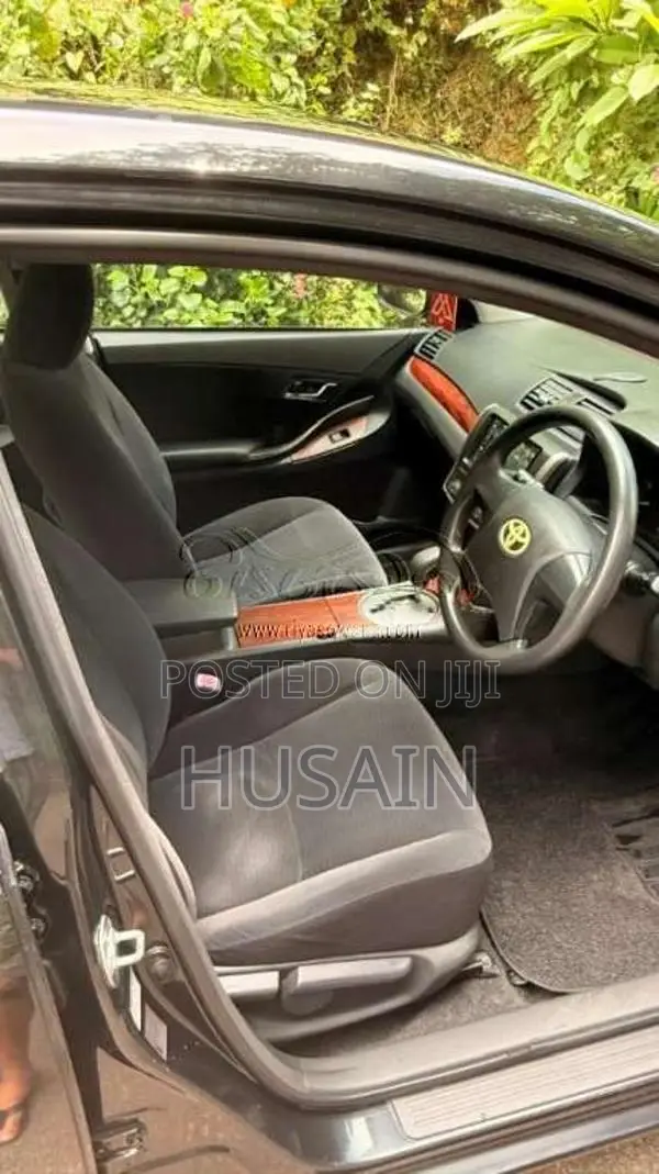 Toyota Allion 2010 Car (Used)