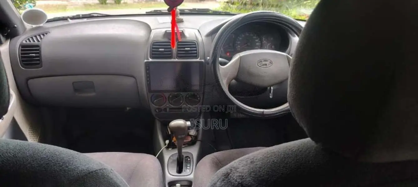 Hyundai Accent 2004 Car (Used)