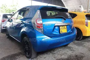 Toyota Aqua 2013 Car (Used)