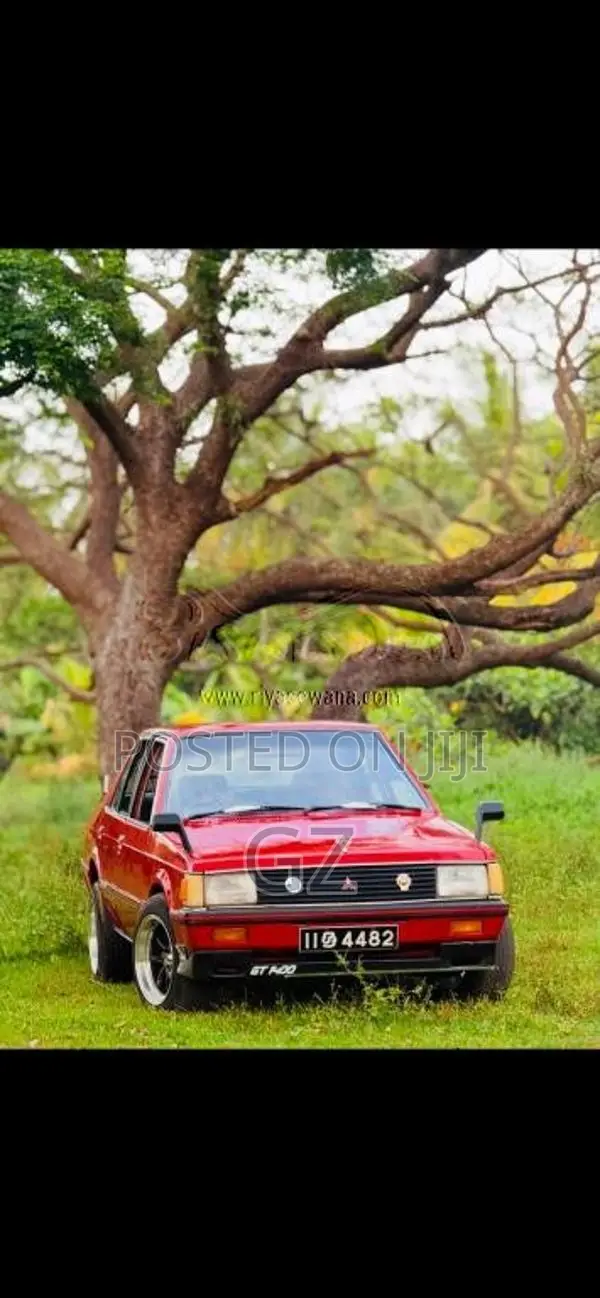 Mitsubishi Lancer Box 1986 Car (Used)