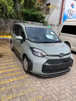 Toyota Sienta G 2023 Car Unregistered (Recondition)