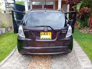 Honda Fit 2012 Car (Used)