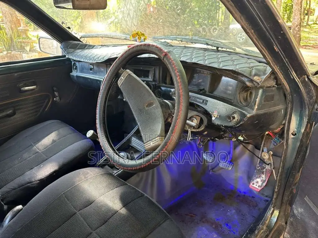 Nissan B211 1976 Car (Used)