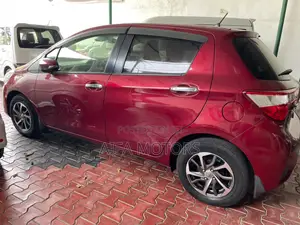 Toyota Vitz 1.0 FWD 5dr 2019 Red
