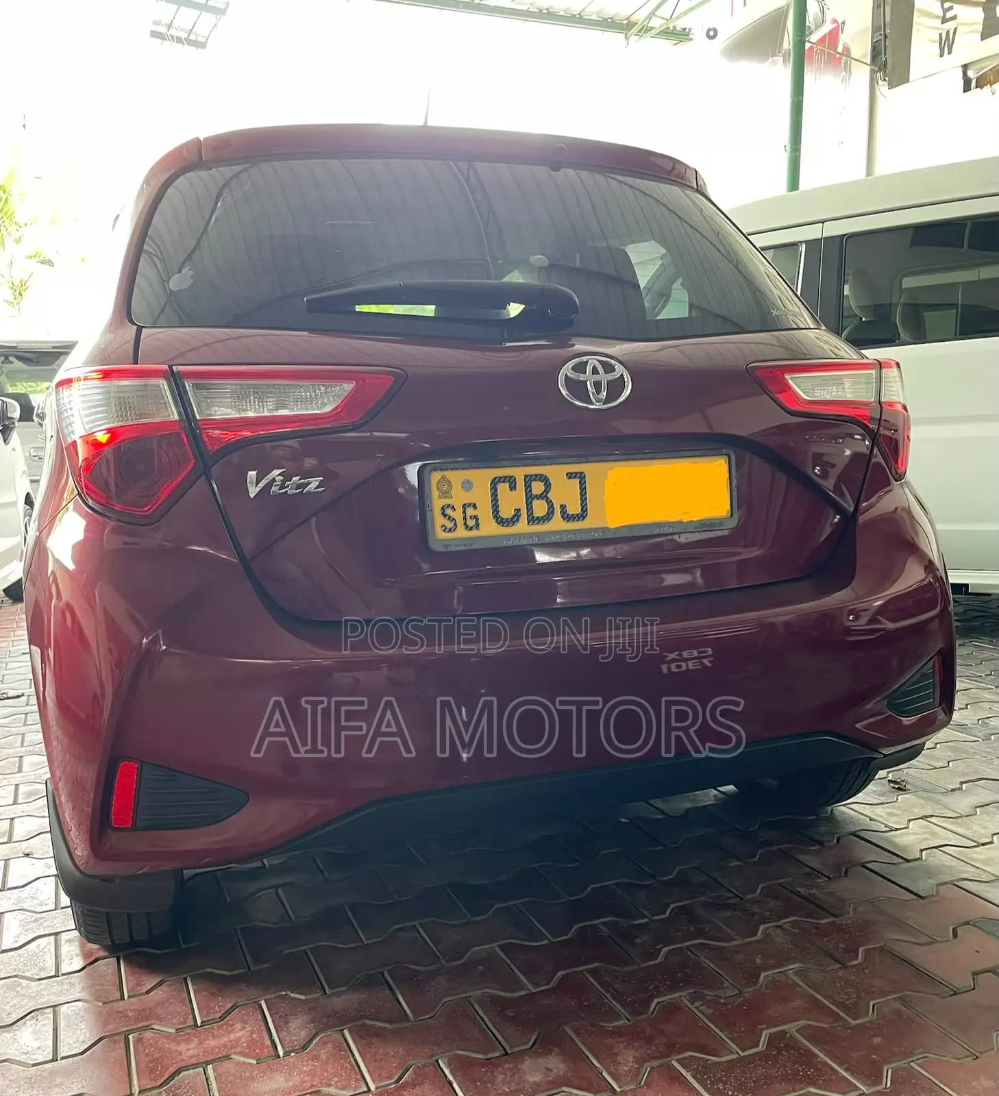 Toyota Vitz 1.0 FWD 5dr 2019 Red