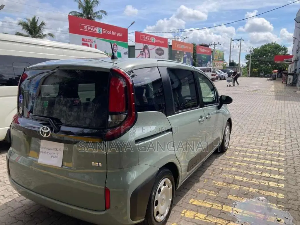 Toyota Sienta G 2023 Car Unregistered (Recondition)