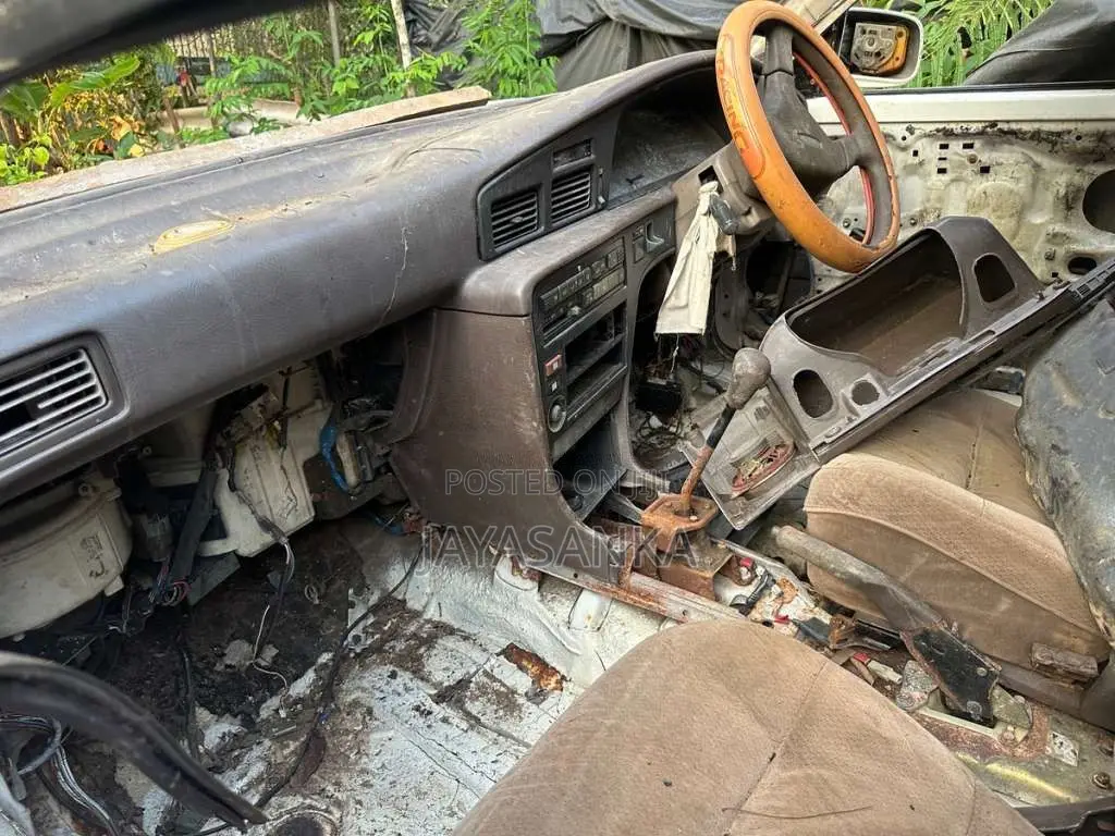 Toyota AT 170 1991 Car (Used)