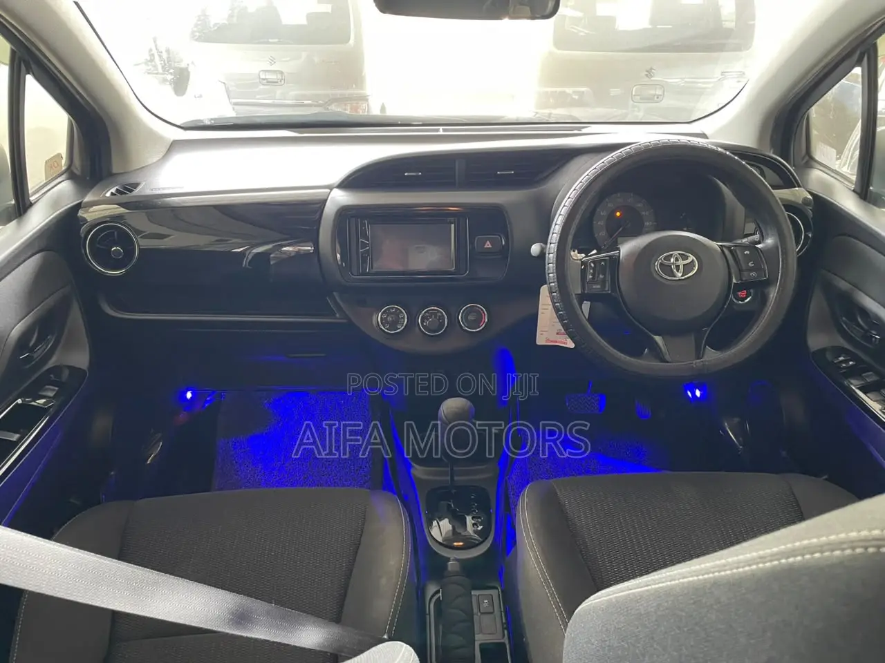 Toyota Vitz 1.0 FWD 5dr 2019 Red