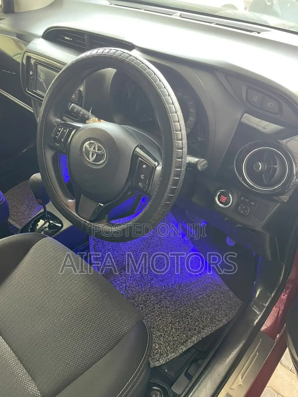 Toyota Vitz 1.0 FWD 5dr 2019 Red