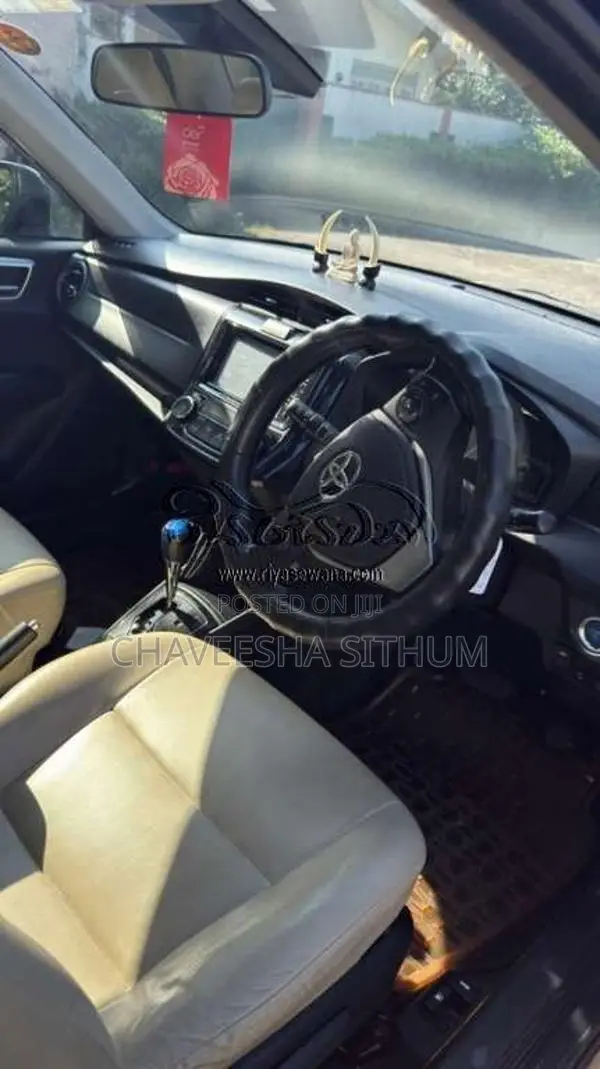 Toyota Axio 2015 Car (Used)