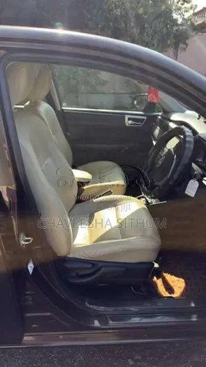 Toyota Axio 2015 Car (Used)