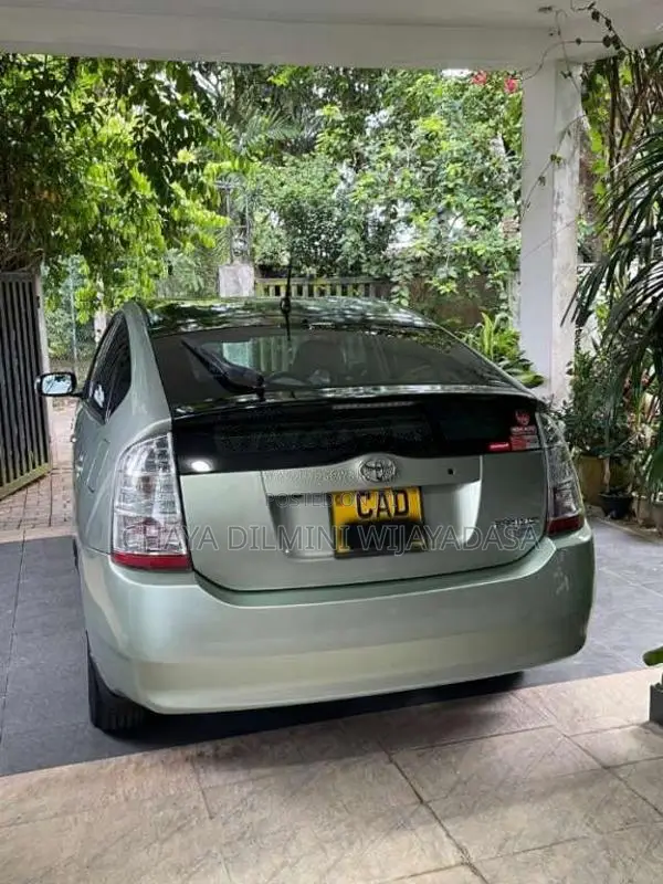 Toyota Prius 2006 Car (Used)