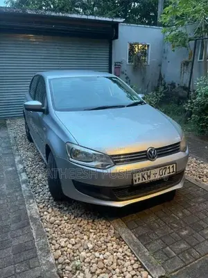 Volkswagen Polo 2012 Car (Used)