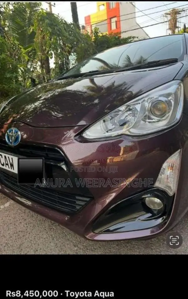 Toyota Aqua 2015 Car (Used)