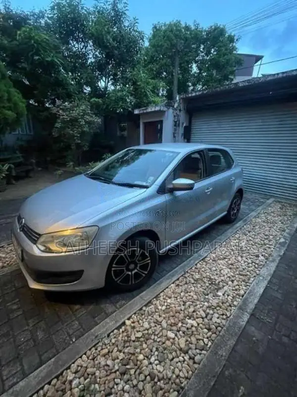 Volkswagen Polo 2012 Car (Used)