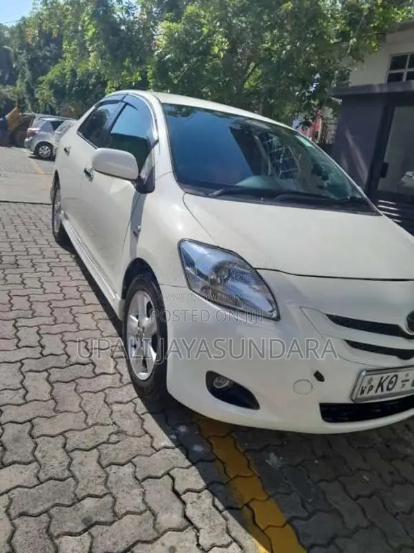 Toyota Yaris 2008 Car (Used)