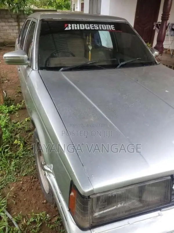 Toyota Corona 1983 Car (Used)