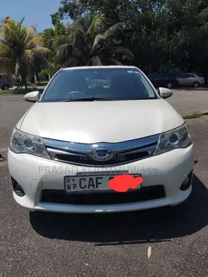 Toyota Axio 2015 Car (Used)