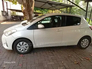 Toyota Vitz 2018 Car (Used)