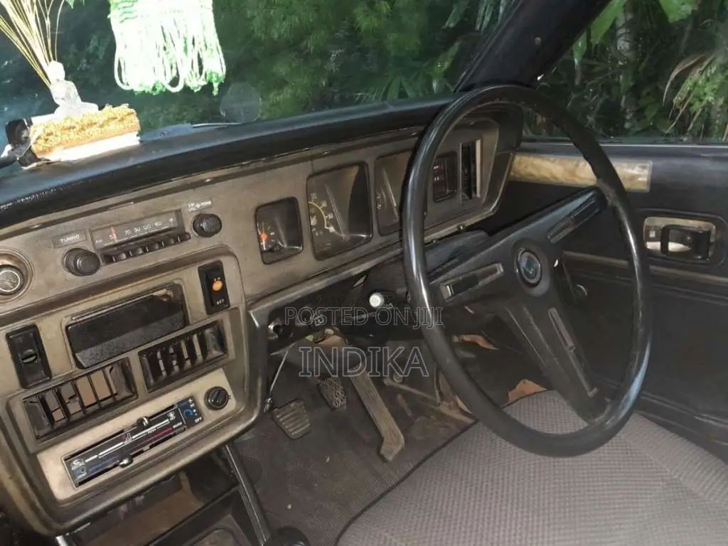 Toyota Corolla 1986 Car (Used)