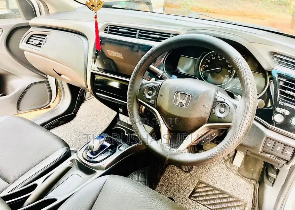 Honda Grace 2015 Car (Used)