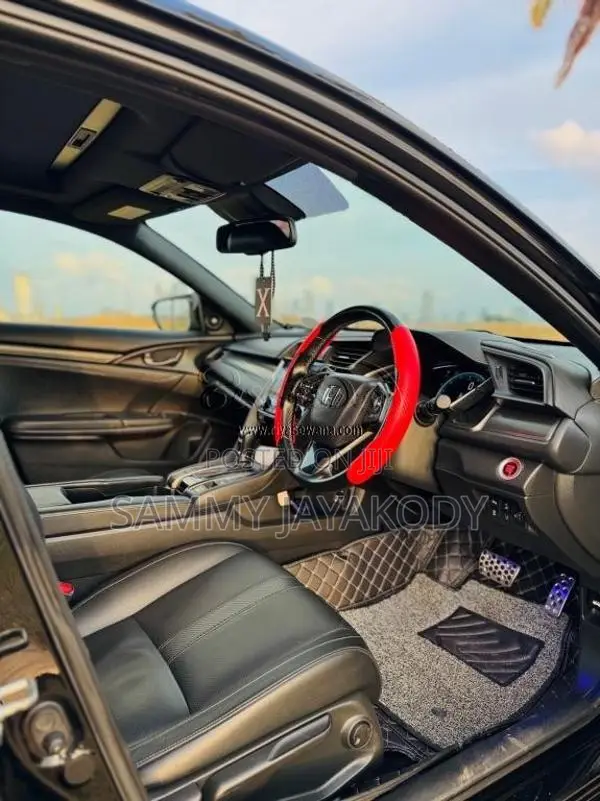 Honda CIVIC 2019 Car (Used)