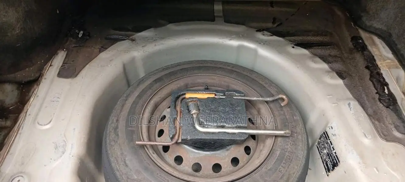 Toyota 110 1998 Car (Used)