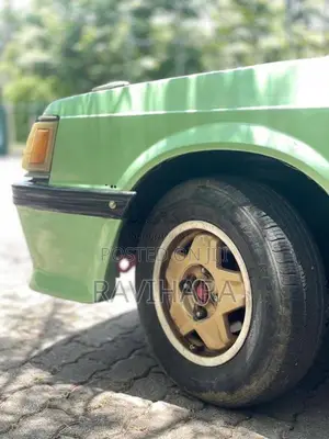 Mitsubishi Lancer Box 1981 Car (Used)