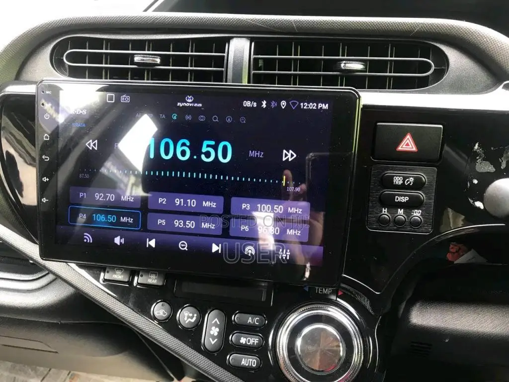 Toyota Aqua 2013 Car (Used)