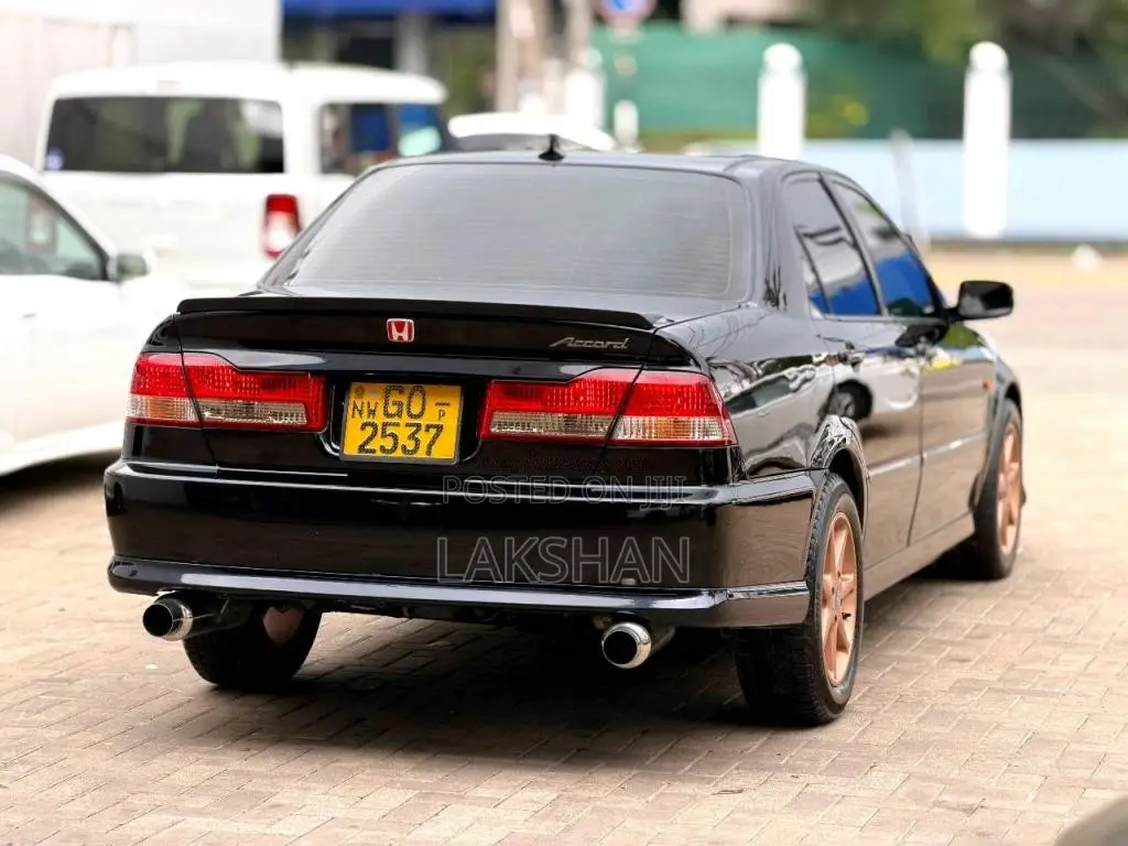 Honda Accord SIR Euro R 2000 Car (Used)