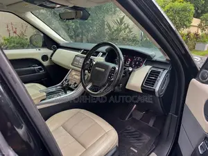 Land-Rover Range Rover Sport 2018 Car (Used)