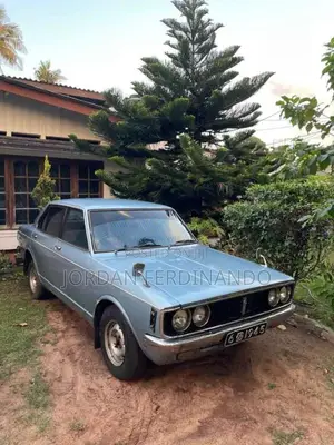 Toyota Corona 1973 Car (Used)