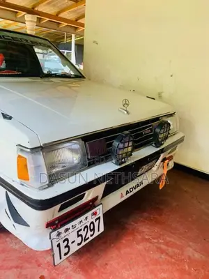 Mitsubishi Lancer Box 1985 Car (Used)