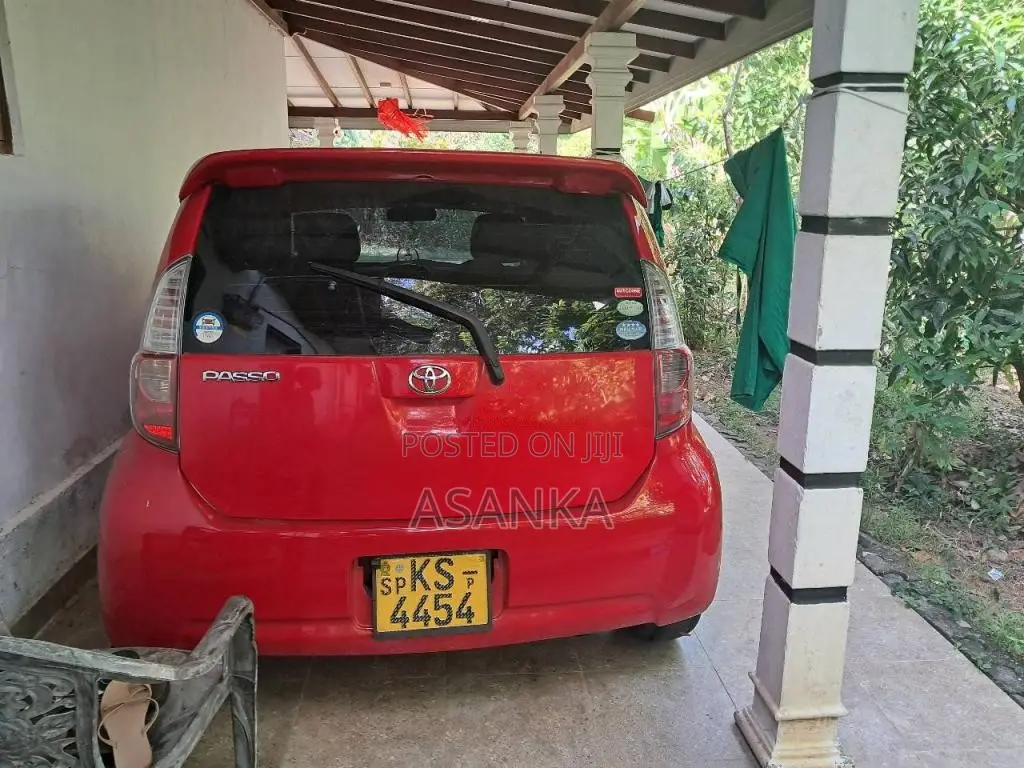 Toyota Passo 2012 Car (Used)