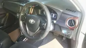 Toyota Axio 2015 Car (Used)