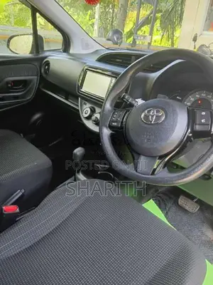 Toyota Vitz 2018 Car (Used)
