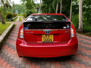 Toyota Prius 2012 Car (Used)