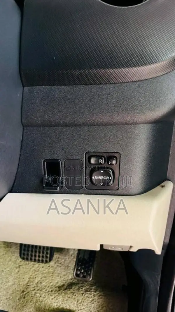 Toyota Passo 2012 Car (Used)