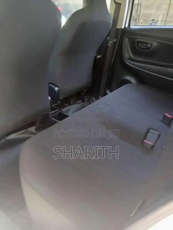 Toyota Vitz 2018 Car (Used)